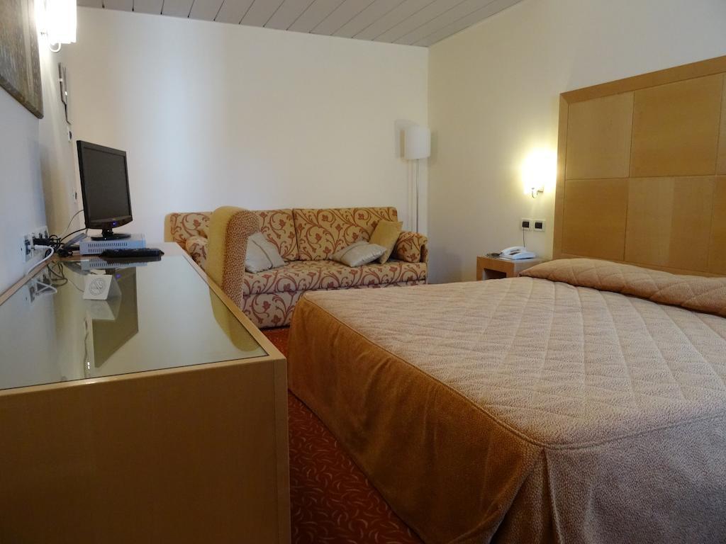 Hotel Roma Cividale Del Friuli Ruang foto